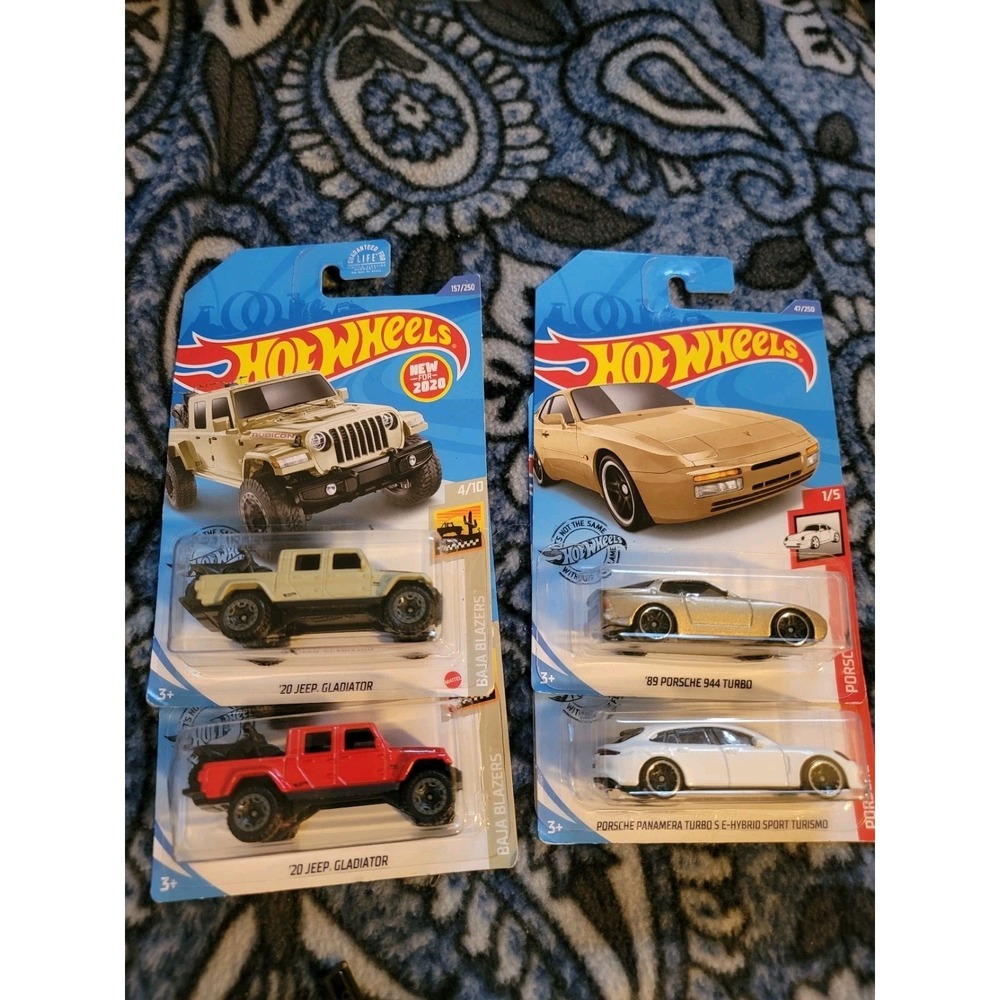 Hot Wheels Jeep & Porsche Lot (4 Cars)‎ New on Card